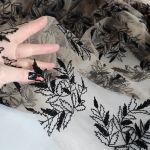 Сітка "Tinco" (223_05), флокове напилення на бежевій сітці