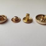 Кнопка пробивная 18мм Золото