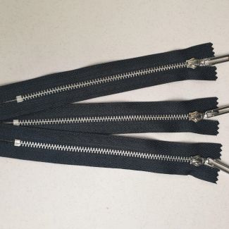 Блискавка металева №3 15 см Чорний - Срібло Блискавка металева №3 15 см Чорний - Срібло