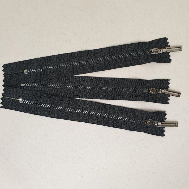 Блискавка металева №3 15 см Чорний-Чорний