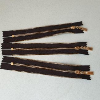 Блискавка металева з декоративним краєм №3 15 см Чорний - Золото Блискавка металева з декоративним краєм №3 15 см Чорний - Золото