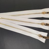 Блискавка металева №3 15 см Білий - Золото