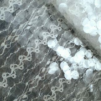 Мереживна тканина "Riddle" з великими, прозорими паєтками 02 Білий