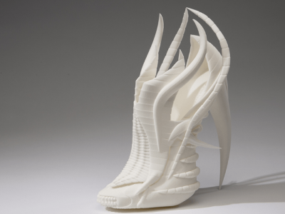 Висока мода і високі технології