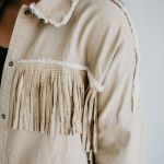 Бахрома замшева 15 см, стрази скло, бежевий Бахрома замшева 15 см, стрази скло, бежевий