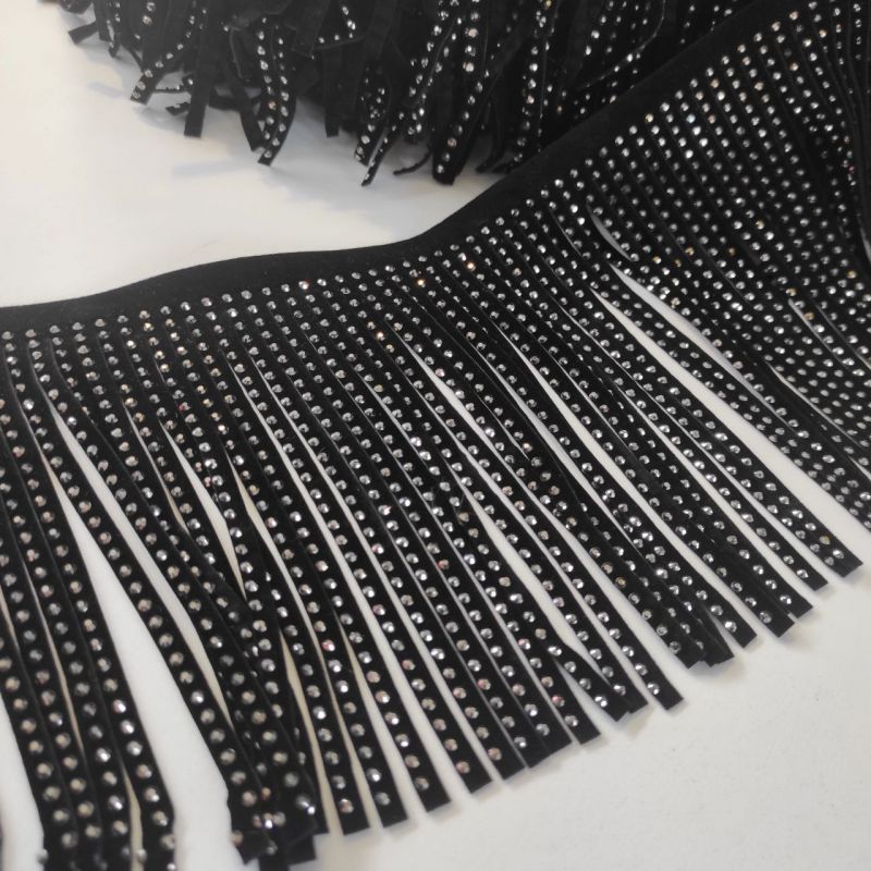 Бахрома замшева 15 см, стрази скло, чорний