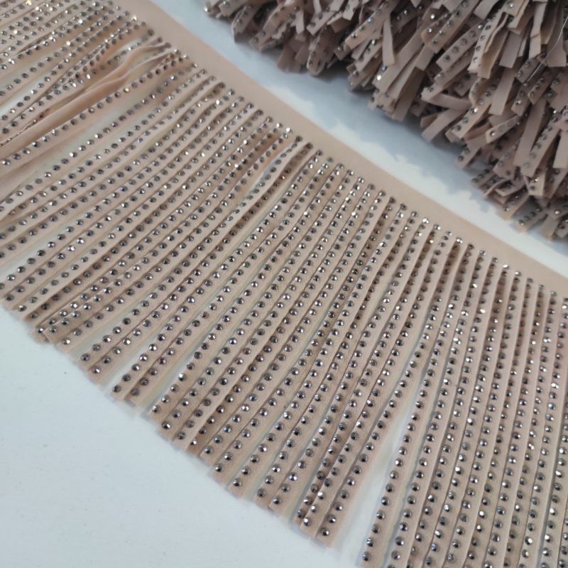 Бахрома замшева 15 см, стрази скло, рожева пудра