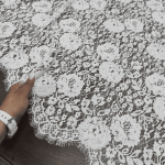 Гіпюр оксамитовий "MONA" (1810_02), молочний